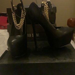 Scene Lely platform stilettos, size 7.